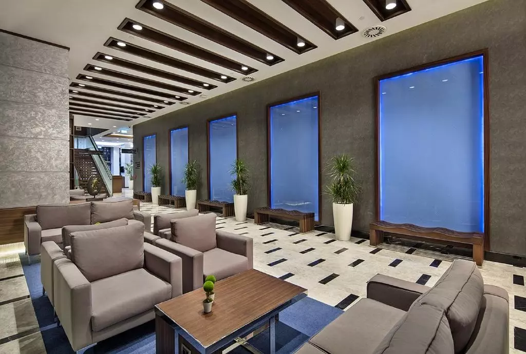 hotel hilton garden inn izmir_shabavizparvaz_04.jpg